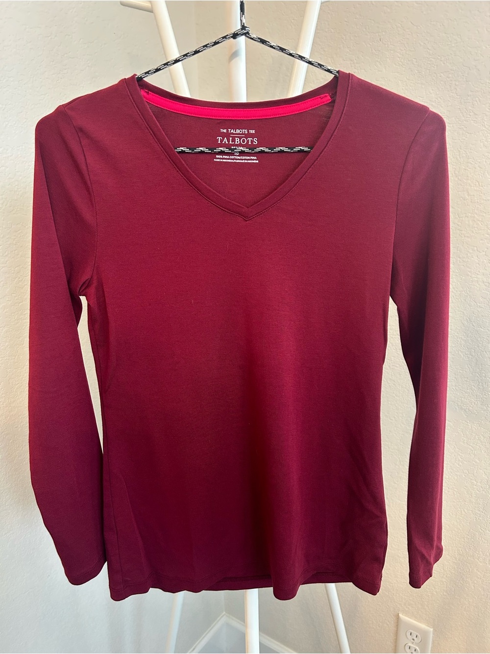 Talbots Pima CottonTee, Long Sleeve V-Neck, Burgundy SP